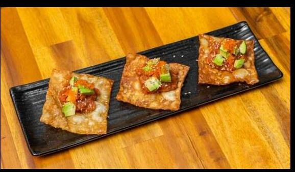Spicy Tuna Taco 云吞皮